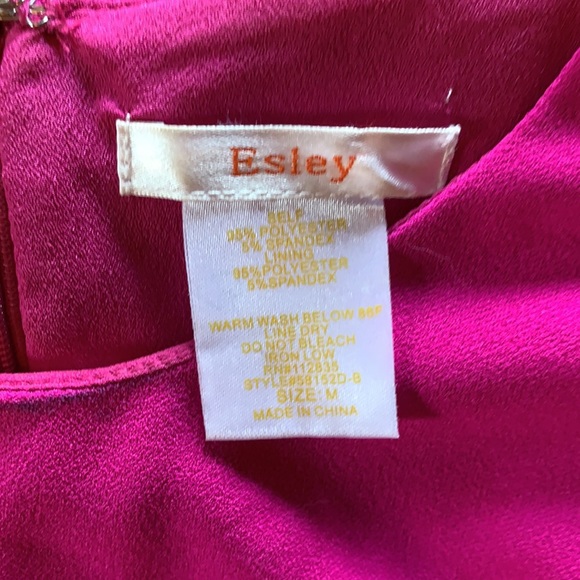 Dress - Picture 7 of 9